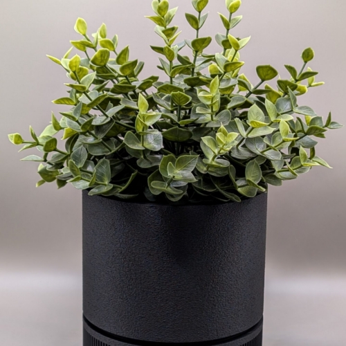 Orbit Flow Planter