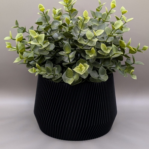 Angular Flow Planter