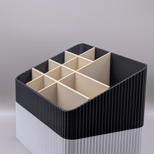 Cleo Cosmetics Organizer
