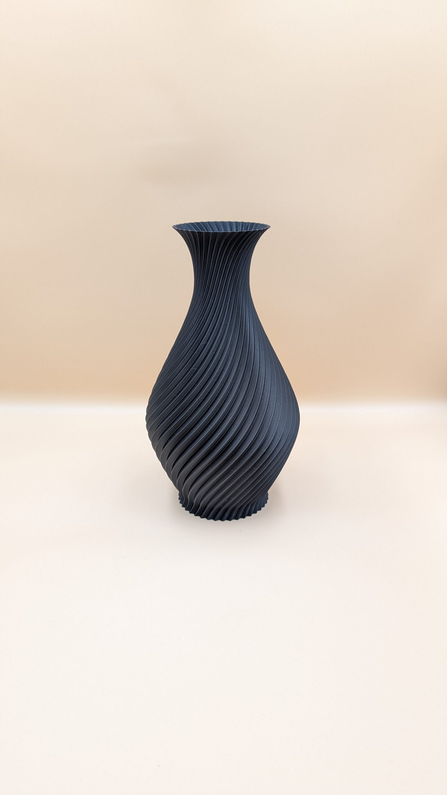 Helix Spiral Vase - Image 4